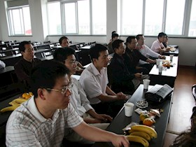 全体党员赴吴江同里中学学习