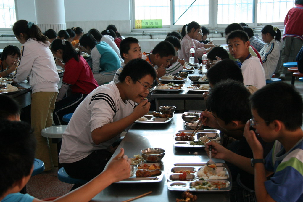 学生餐厅